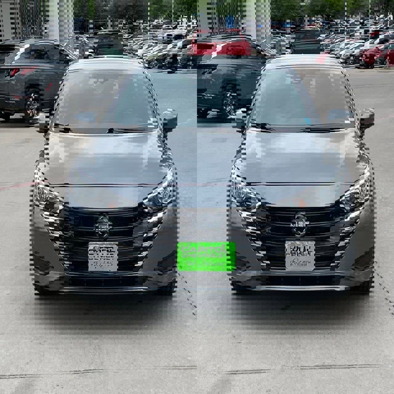 Used 2024 Nissan Versa SV FWD image 7