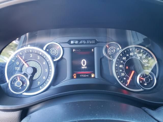 Used 2026 RAM 2500 Big Horn AWD/4WD image 33