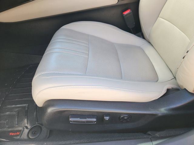 Used 2022 Honda Accord Touring image 24