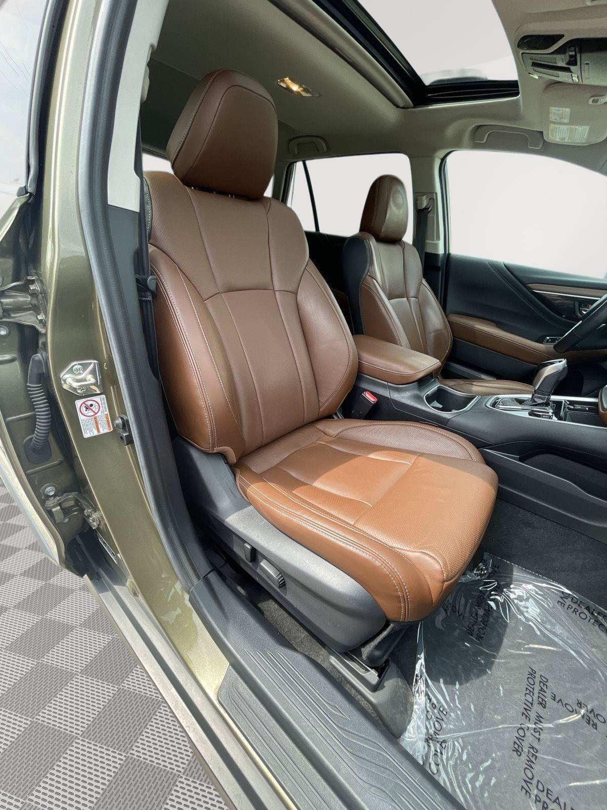 Used 2020 Subaru Outback Touring AWD/4WD image 28