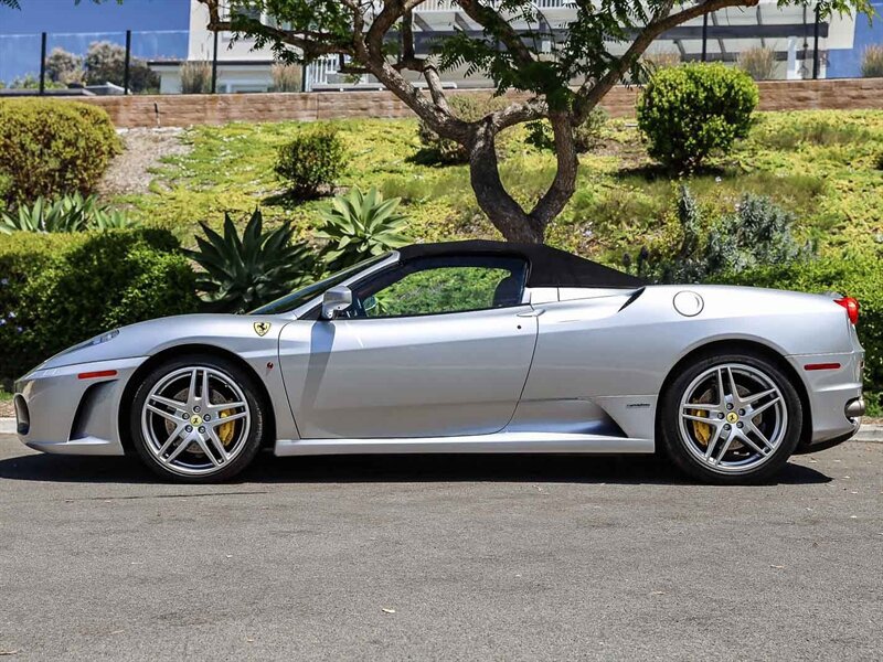 Used 2006 Ferrari F430 Spider RWD image 2