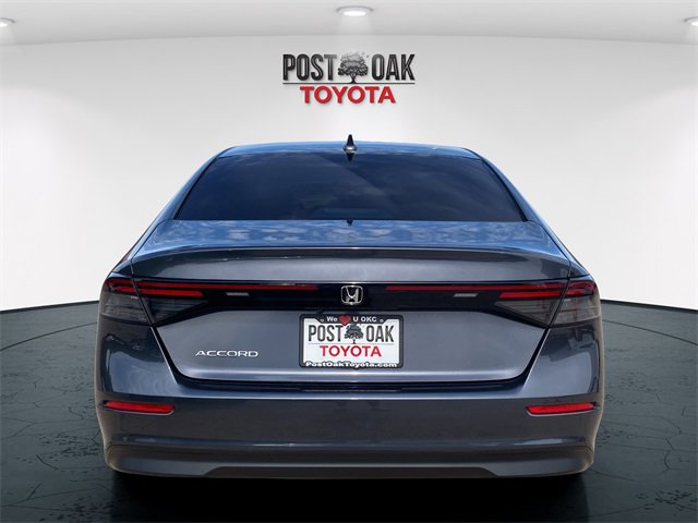 Used 2023 Honda Accord EX image 6