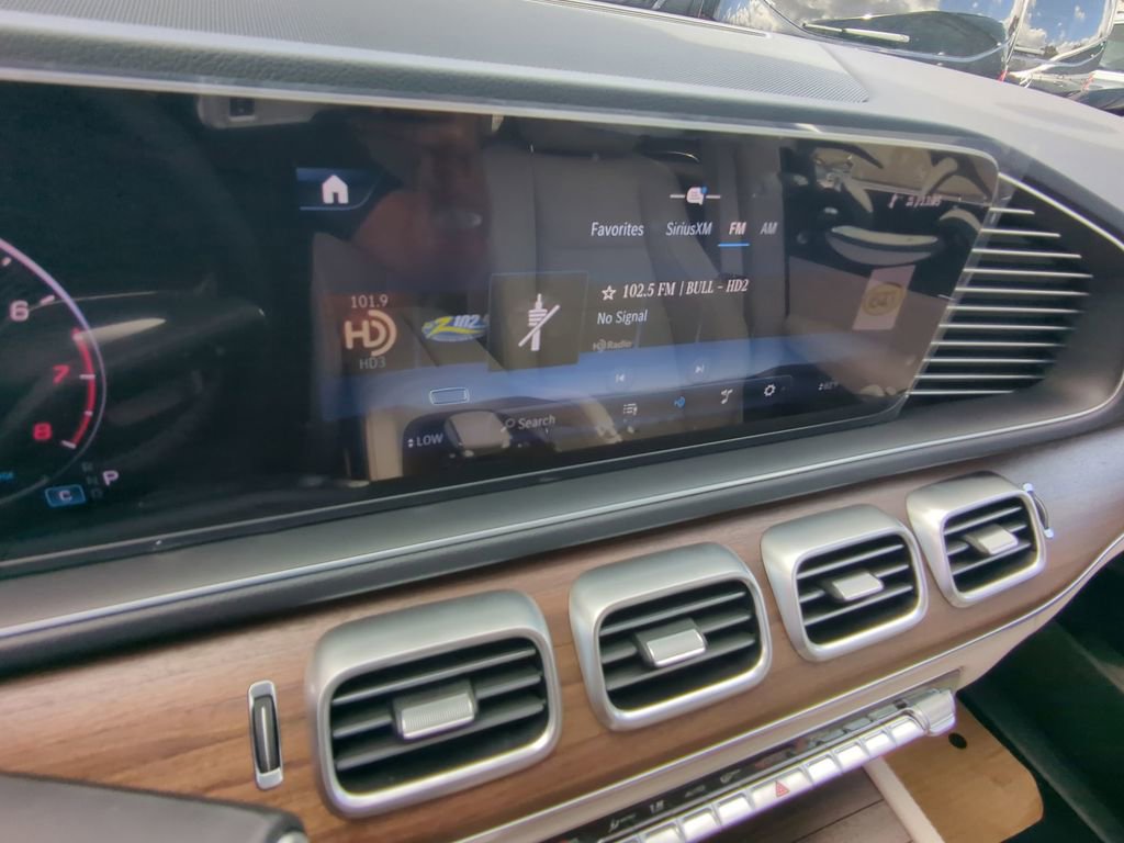Certified 2025 Mercedes-Benz GLE 350 4MATIC image 6