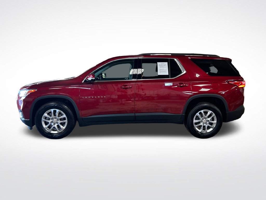 Used 2020 Chevrolet Traverse LT w/ Driver Confidence II Package AWD/4WD image 2