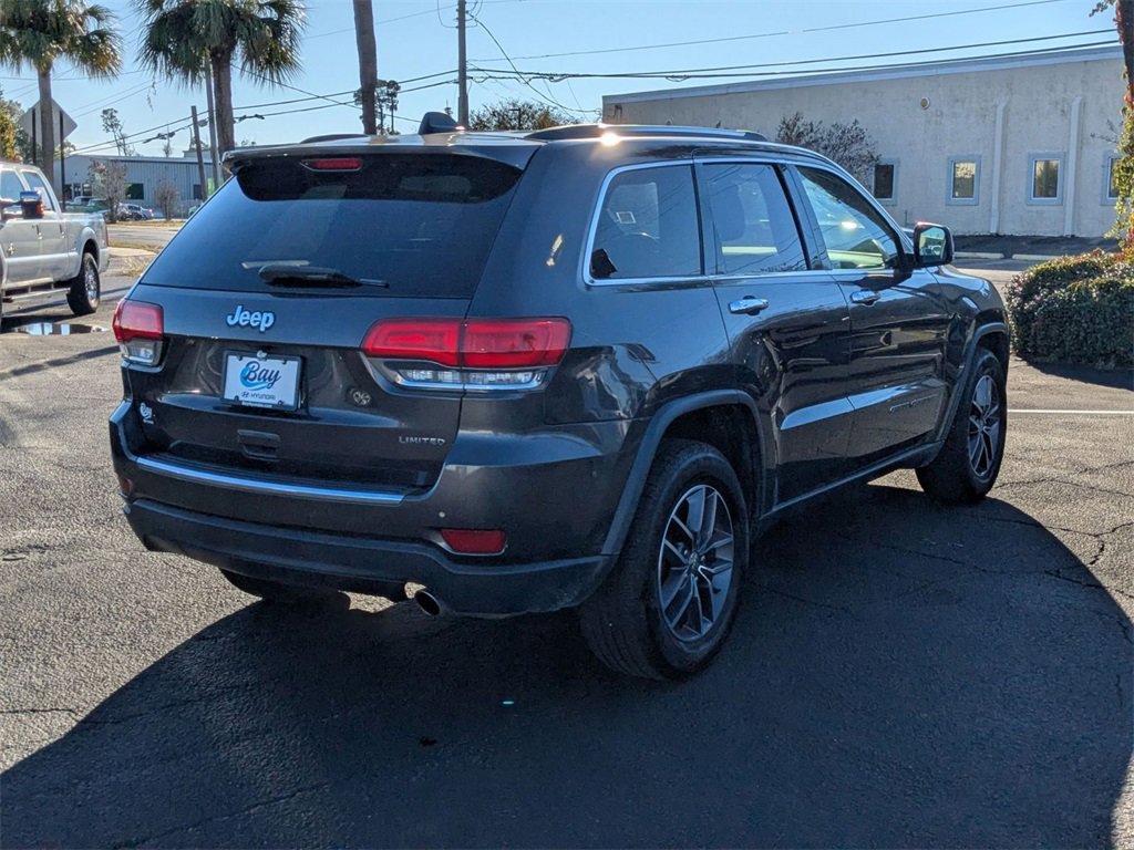 Used 2018 Jeep Grand Cherokee Limited image 5