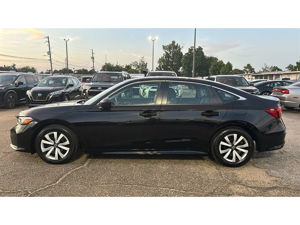 Used 2025 Honda Civic LX image 3