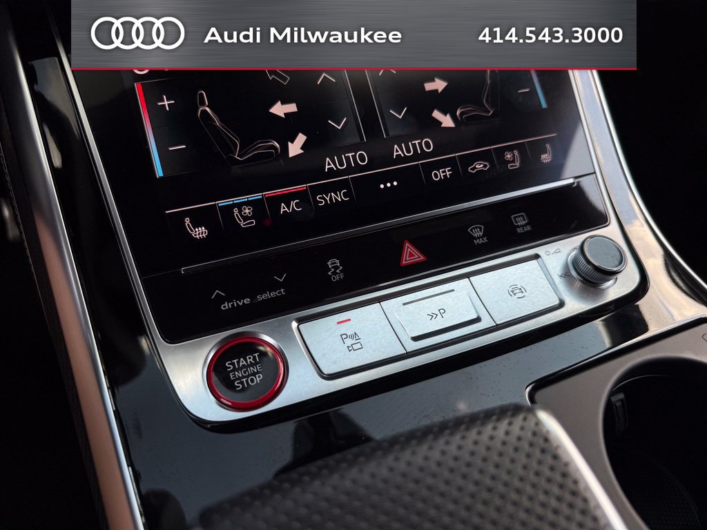 Used 2024 Audi SQ8 Prestige AWD/4WD image 30