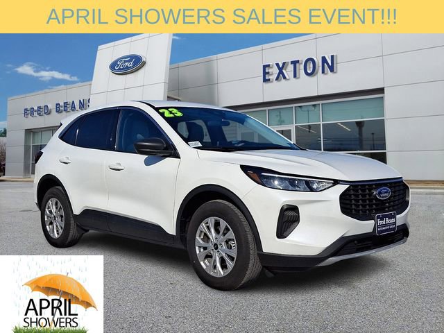 Used 2023 Ford Escape Active AWD/4WD image 1
