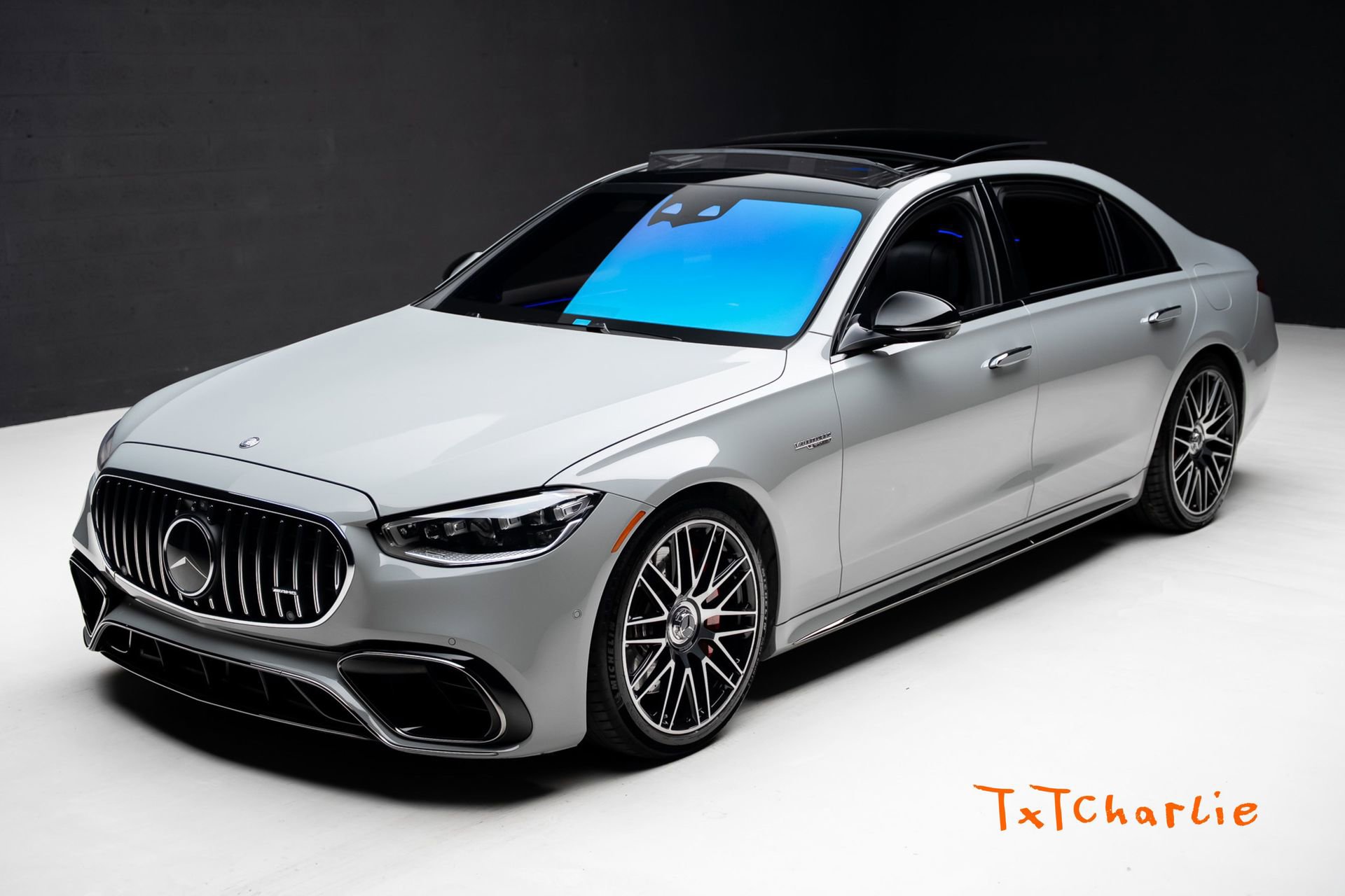 Used 2024 Mercedes-Benz S 63 AMG S image 1