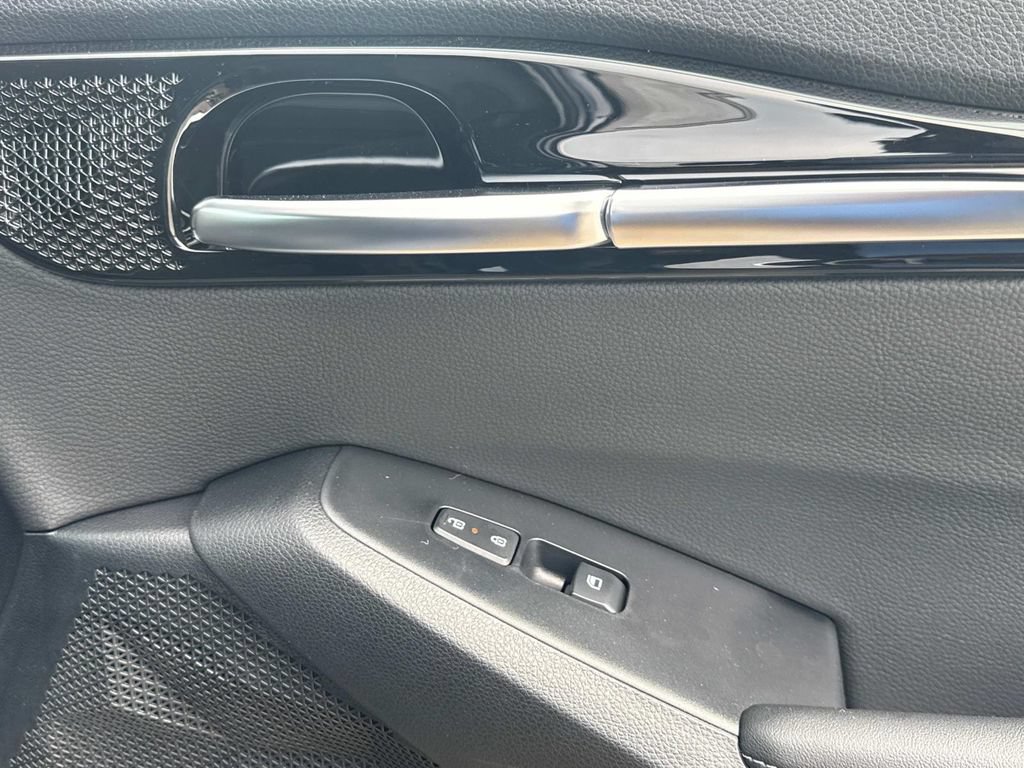 New 2026 Kia Seltos EX FWD image 16
