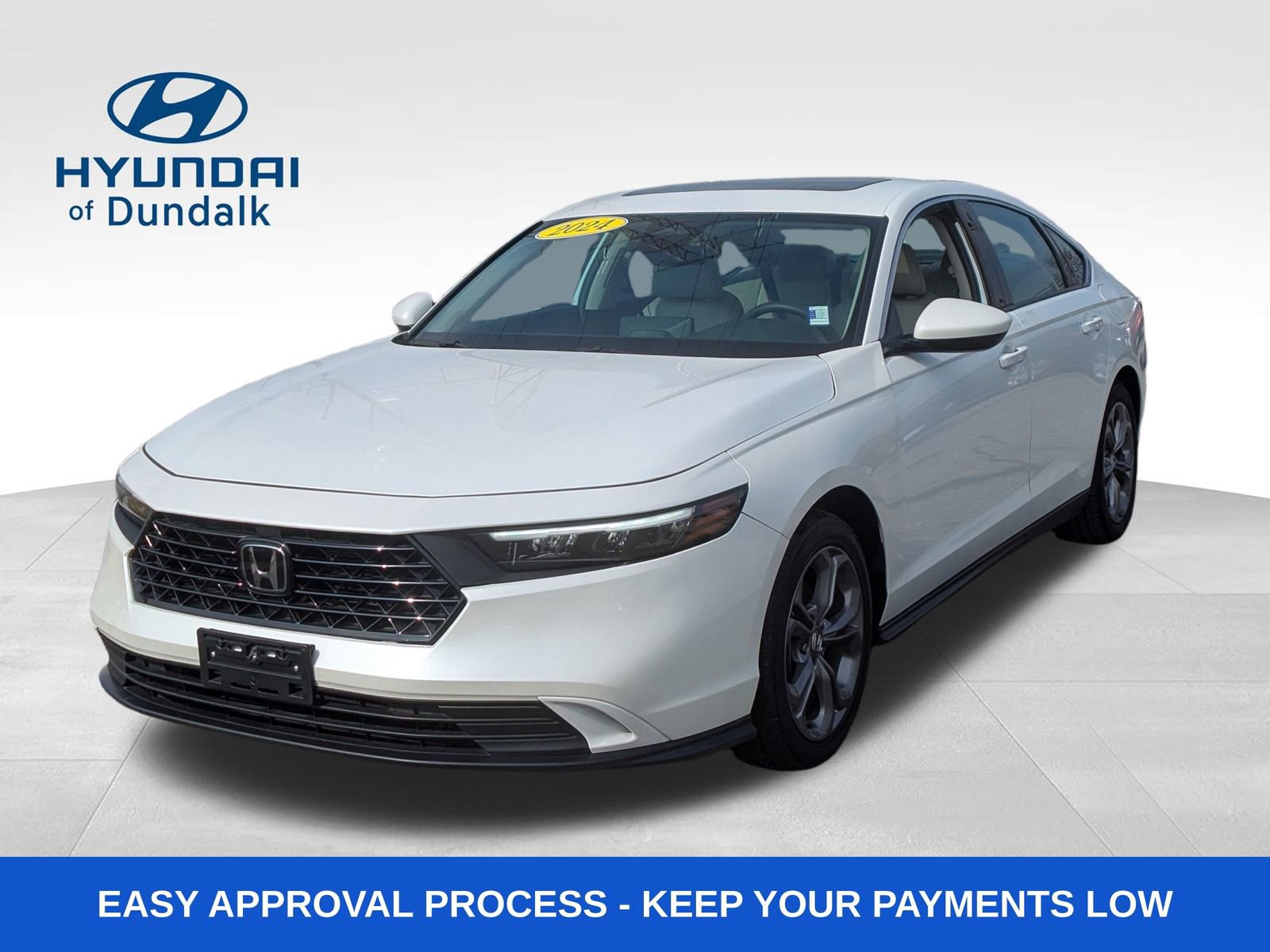 Used 2024 Honda Accord EX image 1