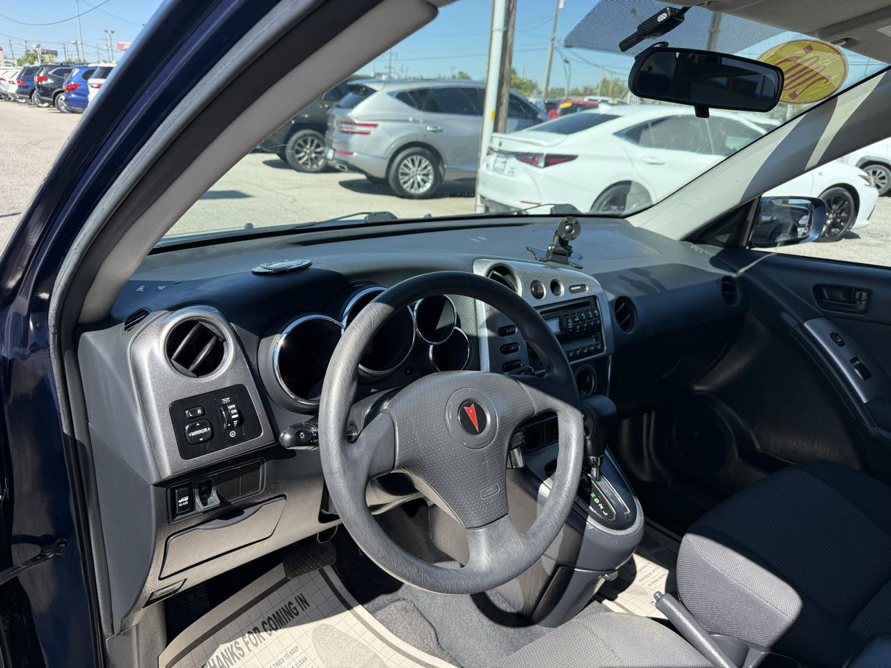 Used 2005 Pontiac Vibe w/ Power Group Value Package FWD image 8