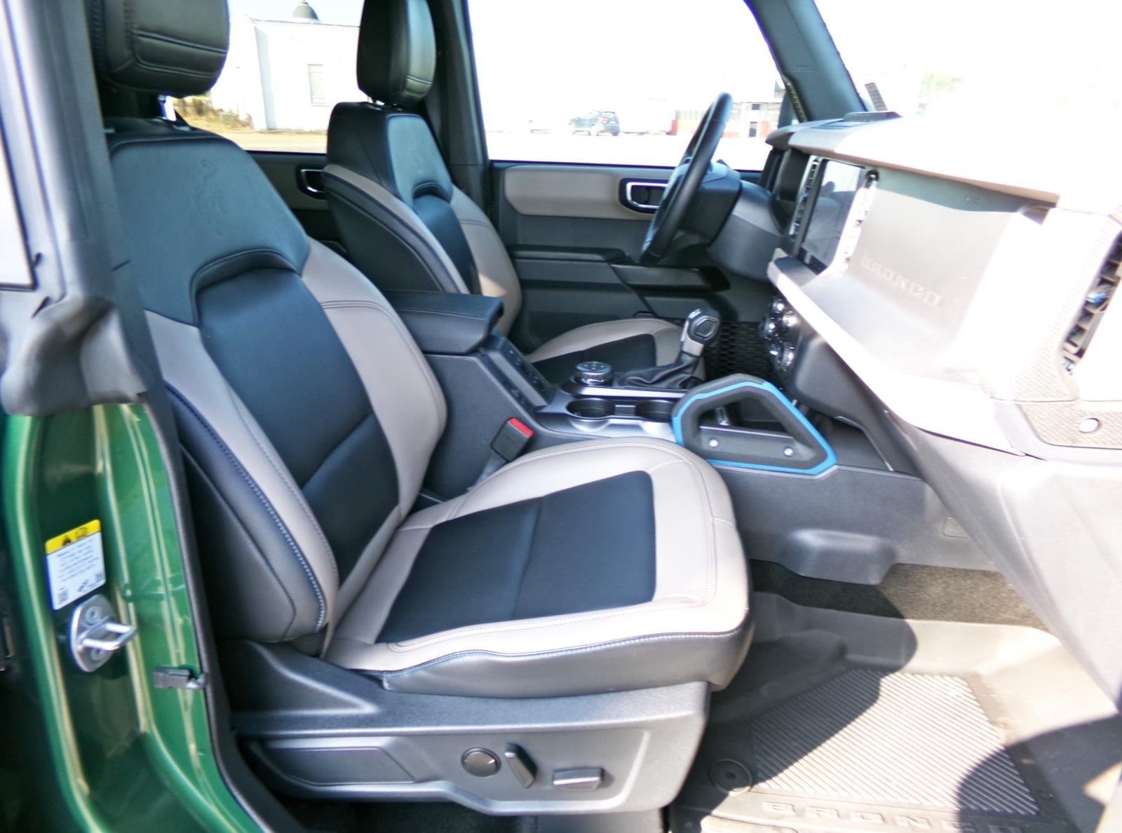 Used 2024 Ford Bronco Wildtrak AWD/4WD image 16