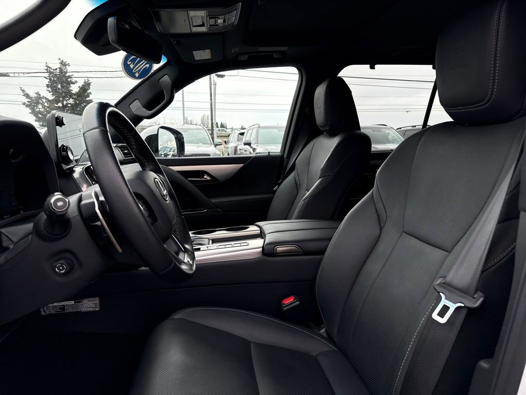 Used 2023 Lexus LX 600 F Sport image 20