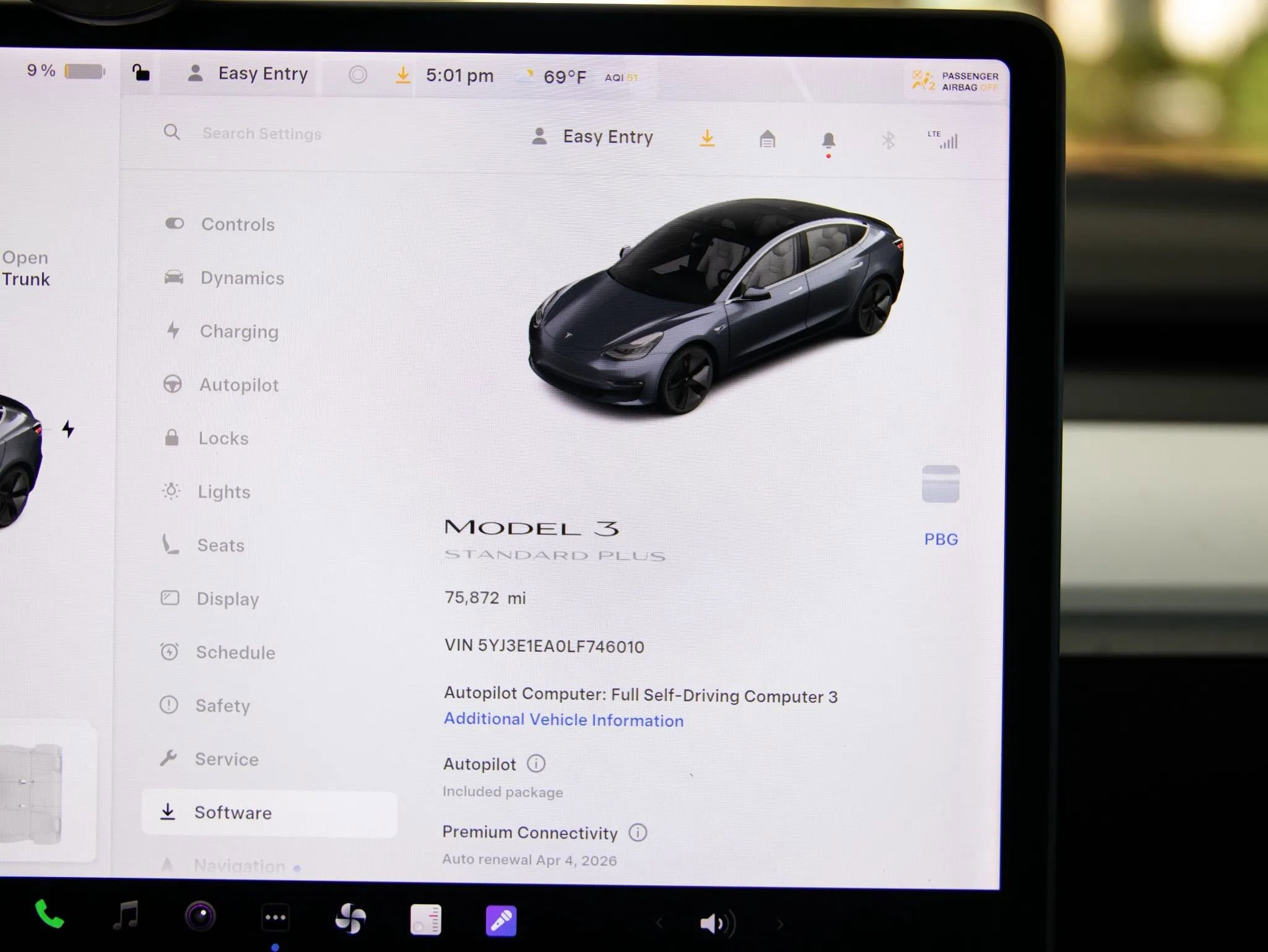 Used 2020 Tesla Model 3 Standard Range RWD image 29