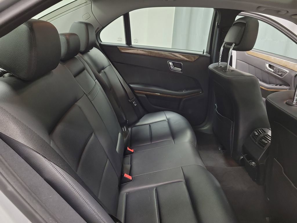 Used 2011 Mercedes-Benz E 350 4MATIC Sedan image 22