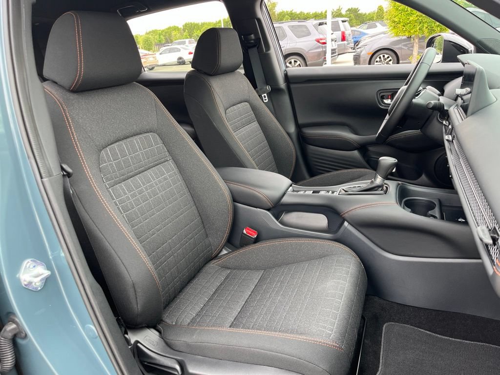 Certified 2026 Honda HR-V Sport image 28