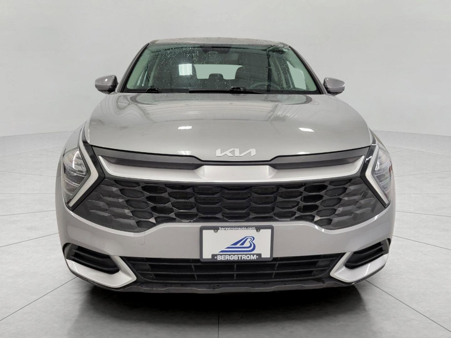 Used 2025 Kia Sportage LX image 14