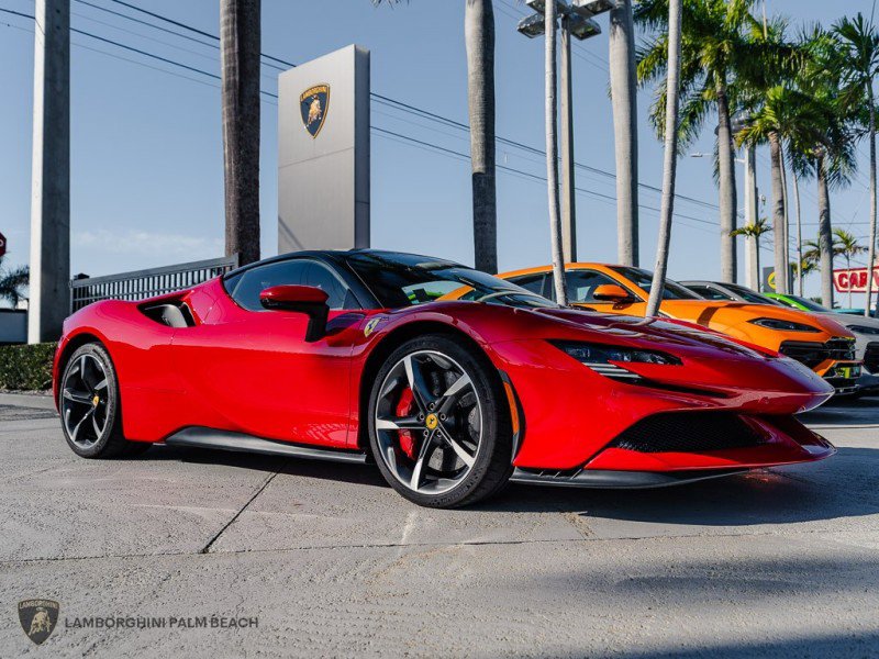 Used 2022 Ferrari SF90 Stradale image 8