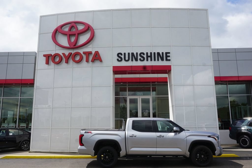 New 2026 Toyota Tundra SR5 AWD/4WD image 1