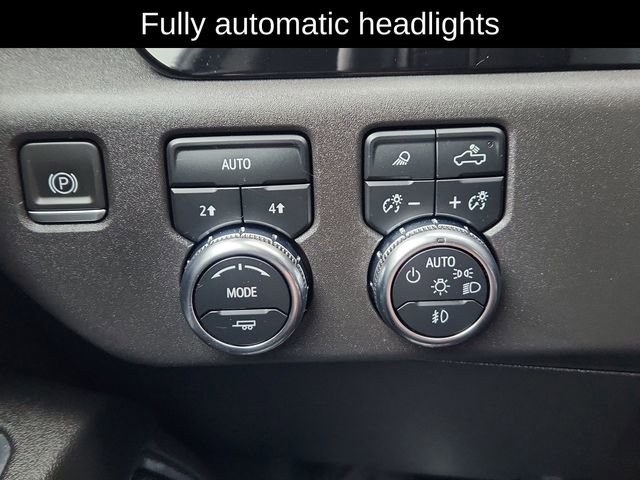 Used 2024 GMC Sierra 1500 SLT image 39