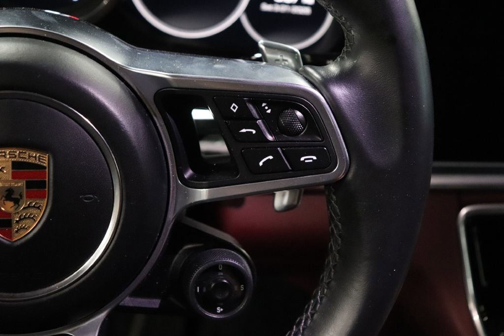 Used 2019 Porsche Panamera GTS image 30