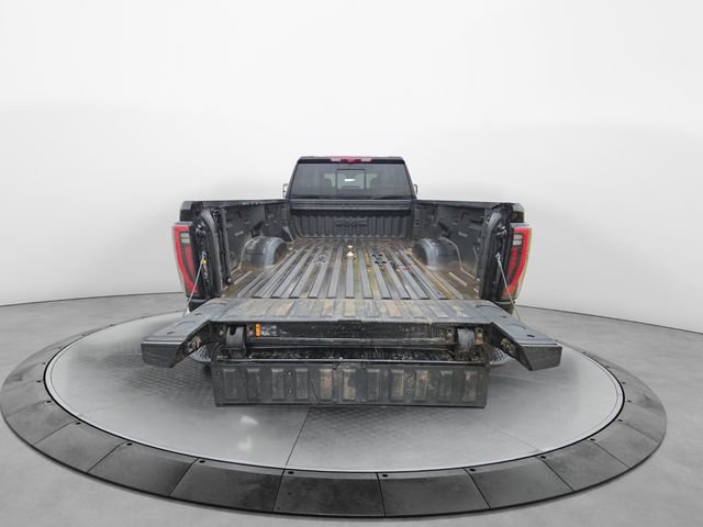 Used 2025 GMC Sierra 3500 AT4 w/ AT4 Premium Plus Package image 40