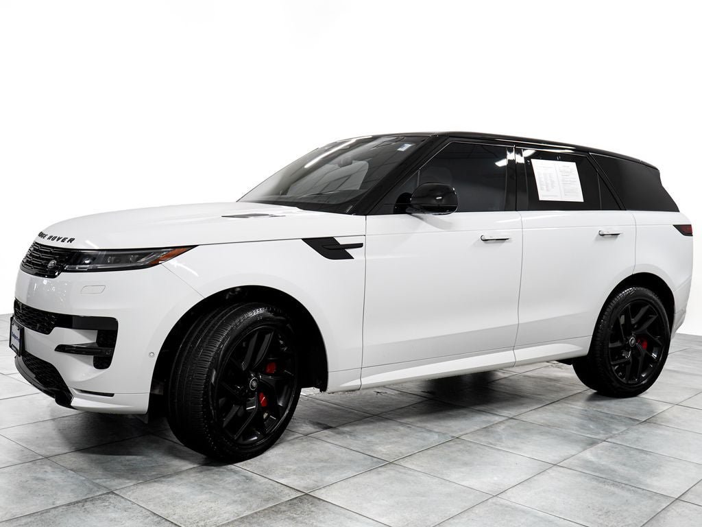 Used 2025 Land Rover Range Rover Sport Dynamic SE AWD/4WD image 4
