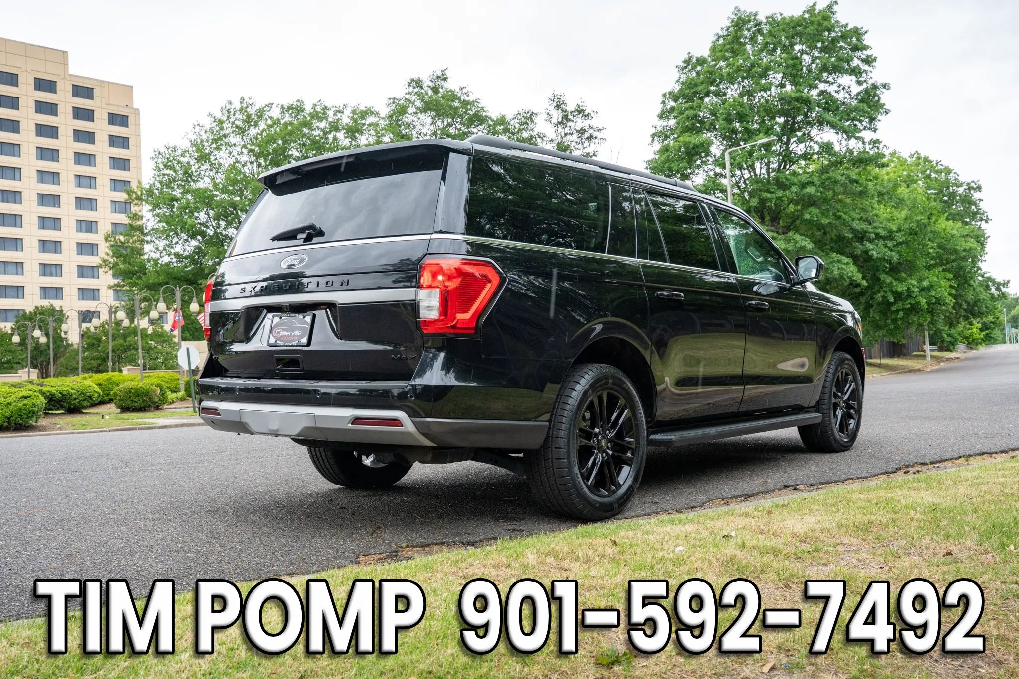 Used 2024 Ford Expedition Max XLT AWD/4WD image 5
