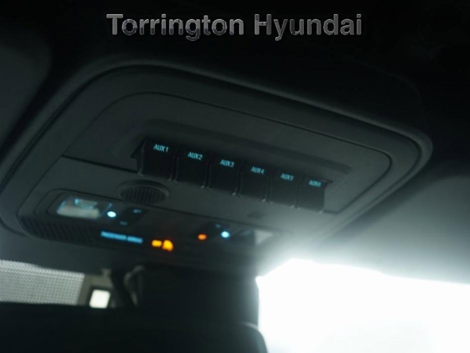 Used 2021 Ford Bronco Badlands w/ Sasquatch Package image 18