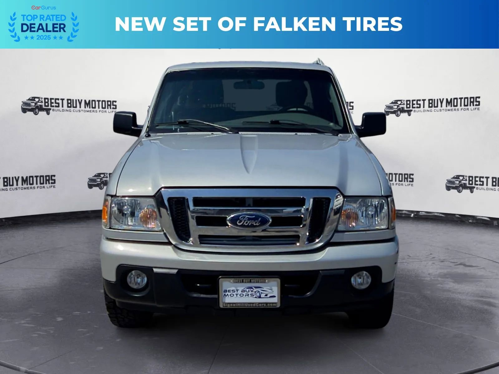 Used 2011 Ford Ranger XLT AWD/4WD image 2