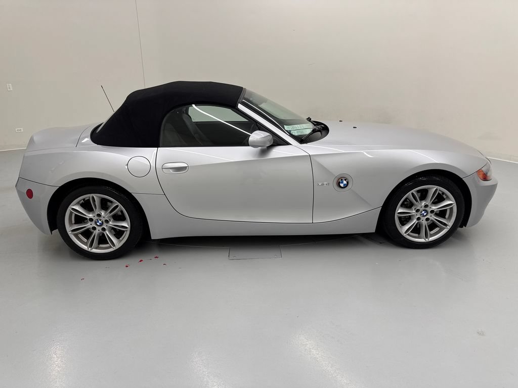 Used 2004 BMW Z4 3.0i RWD image 6