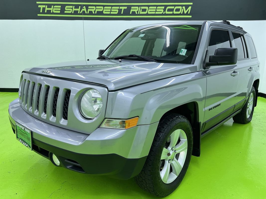 Used 2017 Jeep Patriot Latitude w/ Mopar Trailer Tow Group AWD/4WD image 5