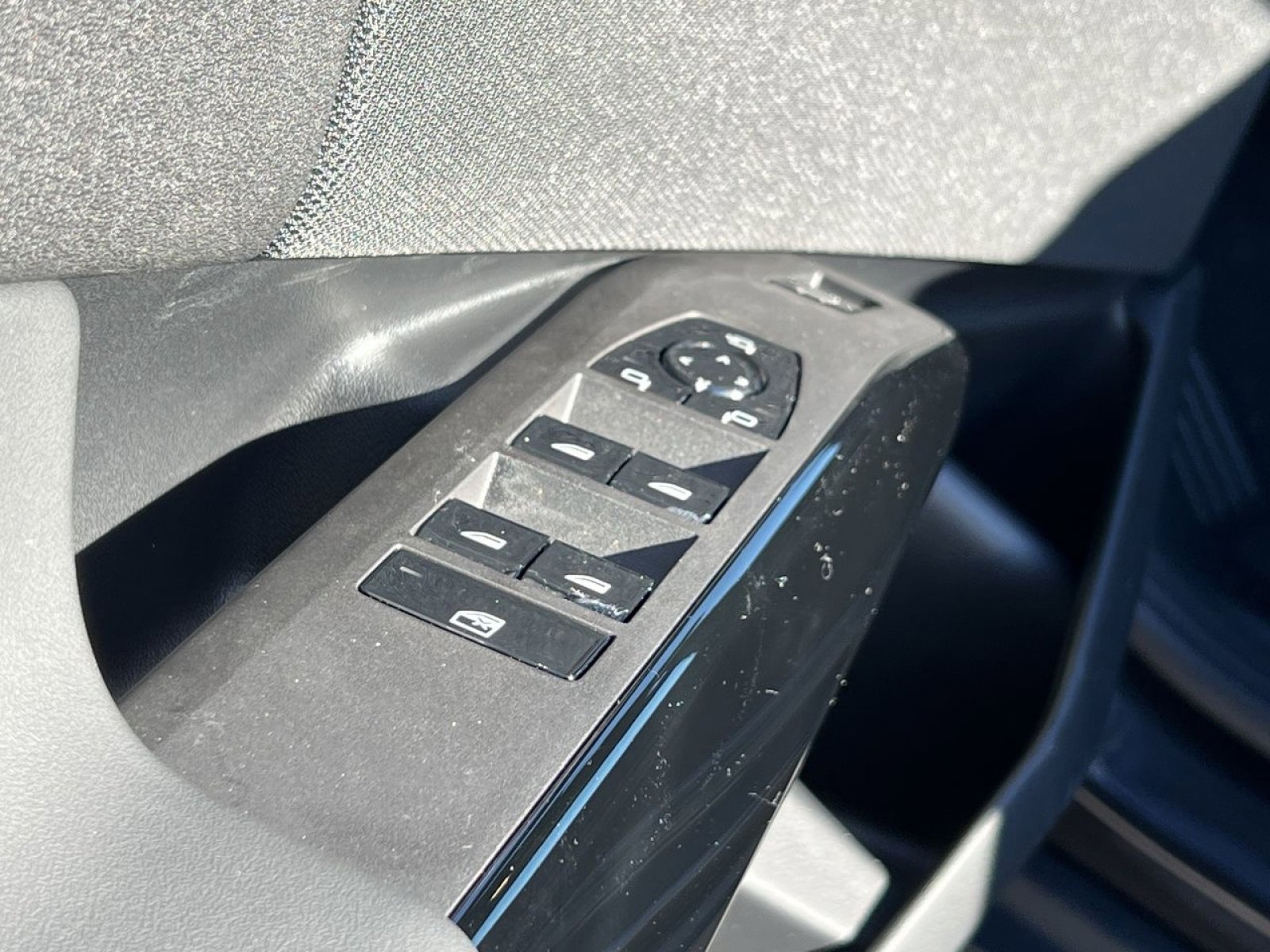 New 2026 BMW X3 xDrive30 w/ Premium Package image 12