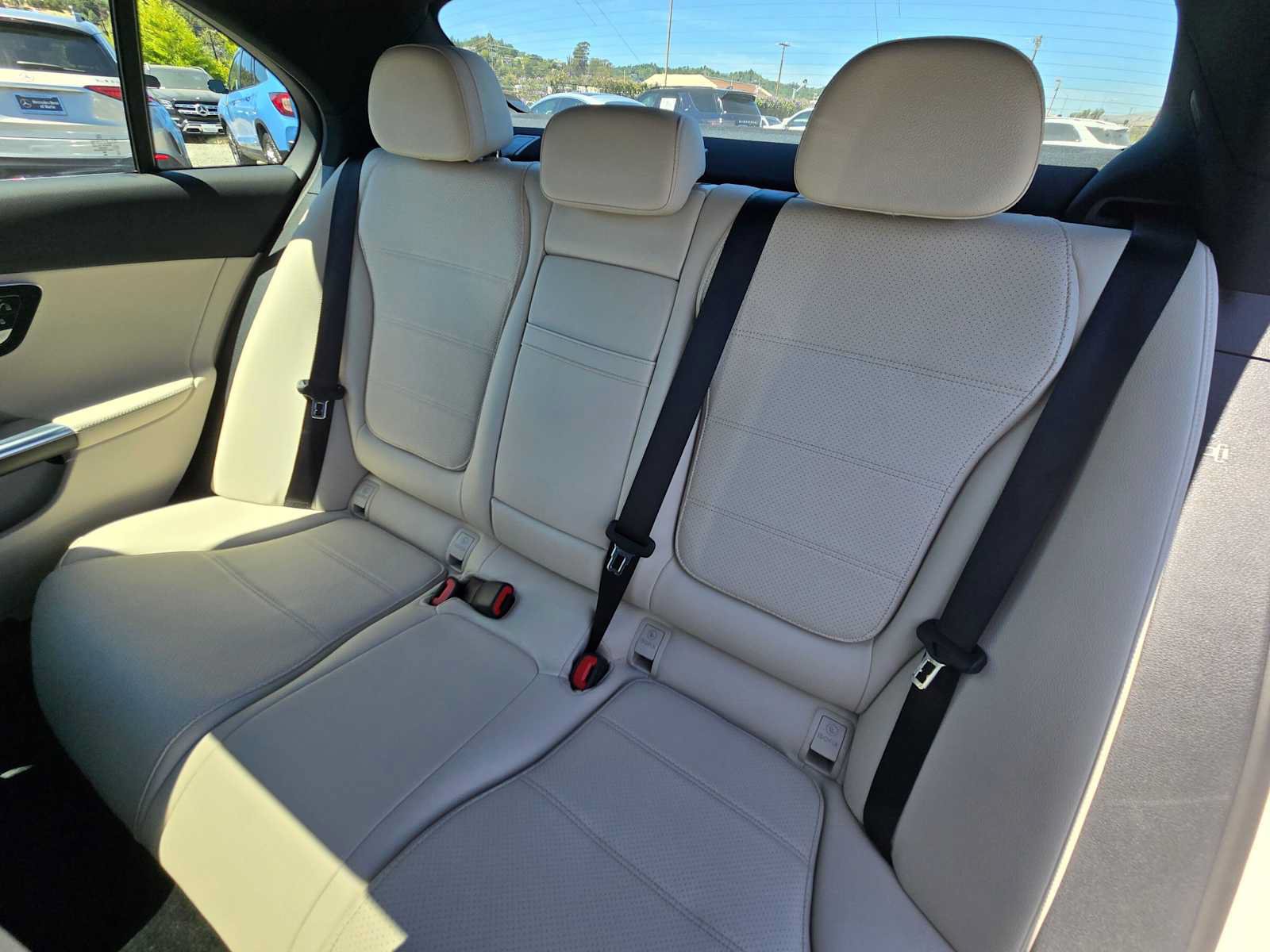 Used 2024 Mercedes-Benz C 300 Sedan image 17