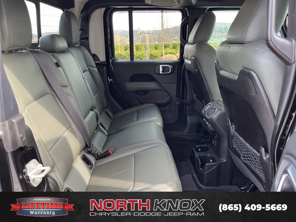 Used 2024 Jeep Gladiator Mojave w/ Convenience Group image 21