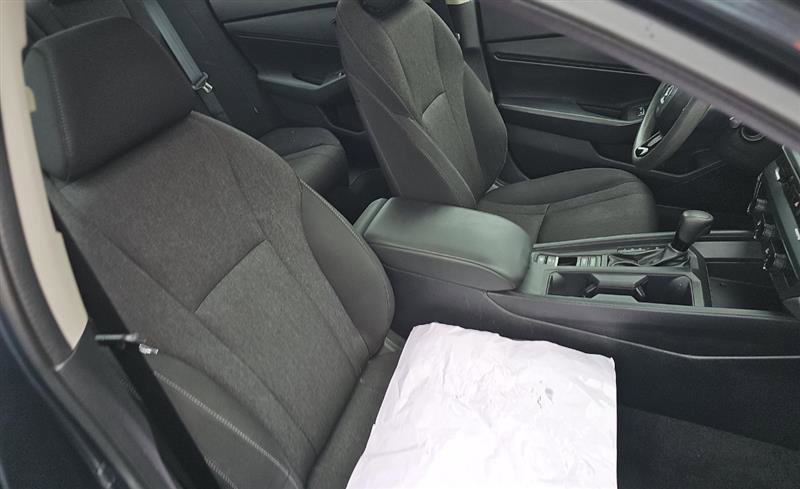 Used 2023 Honda Accord EX image 6