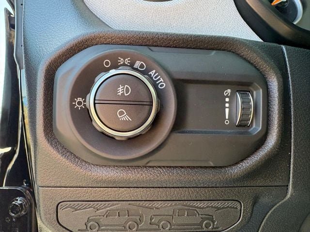 New 2026 Jeep Gladiator Sport AWD/4WD image 11