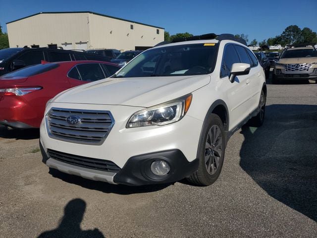 Used 2017 Subaru Outback 3.6R Limited AWD/4WD image 3