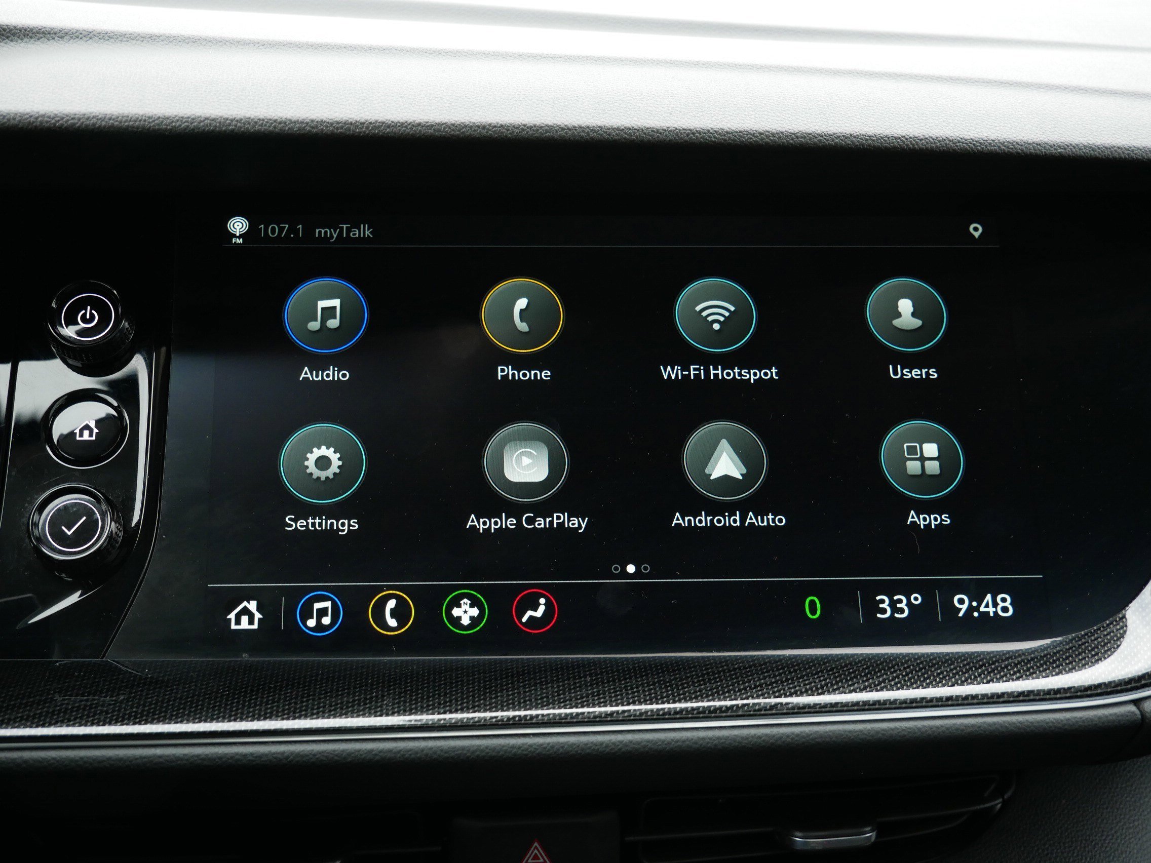 Used 2023 Buick Envision Essence w/ Sport Touring Package image 22