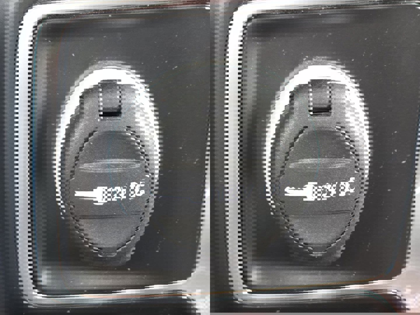 Used 2022 Jeep Gladiator Mojave w/ LED Lighting Group image 9