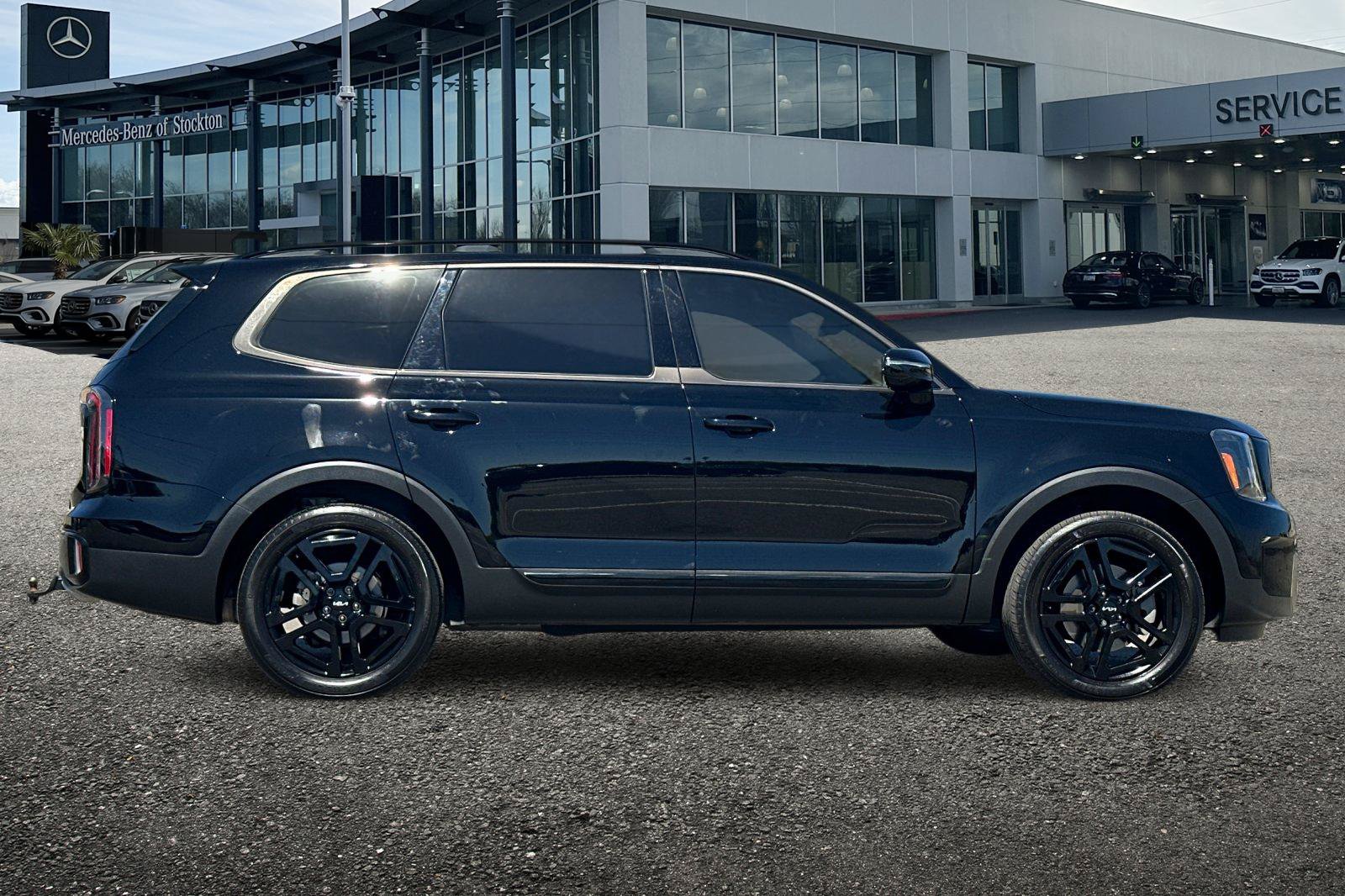 Used 2024 Kia Telluride SX Prestige X-Line AWD/4WD image 3