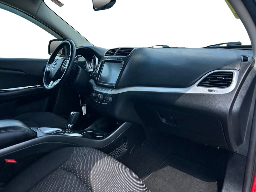 Used 2015 Dodge Journey SXT w/ Flexible Seating Group FWD image 8