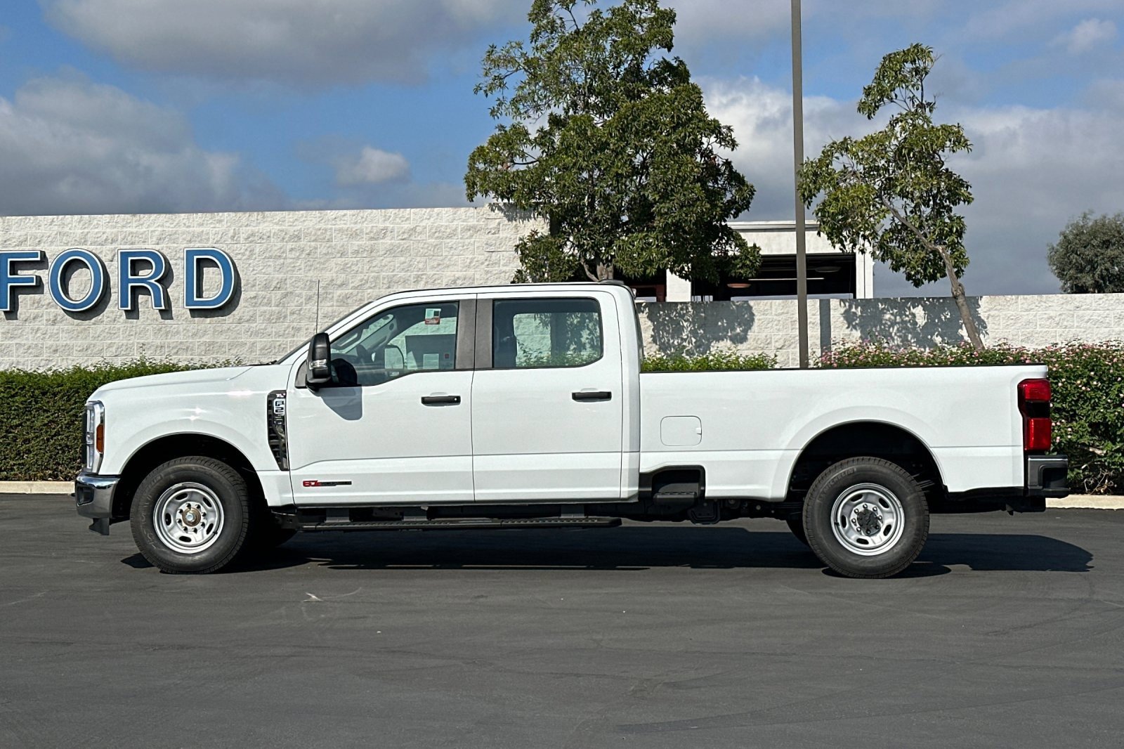 New 2026 Ford F250 2WD Crew Cab Super Duty image 7