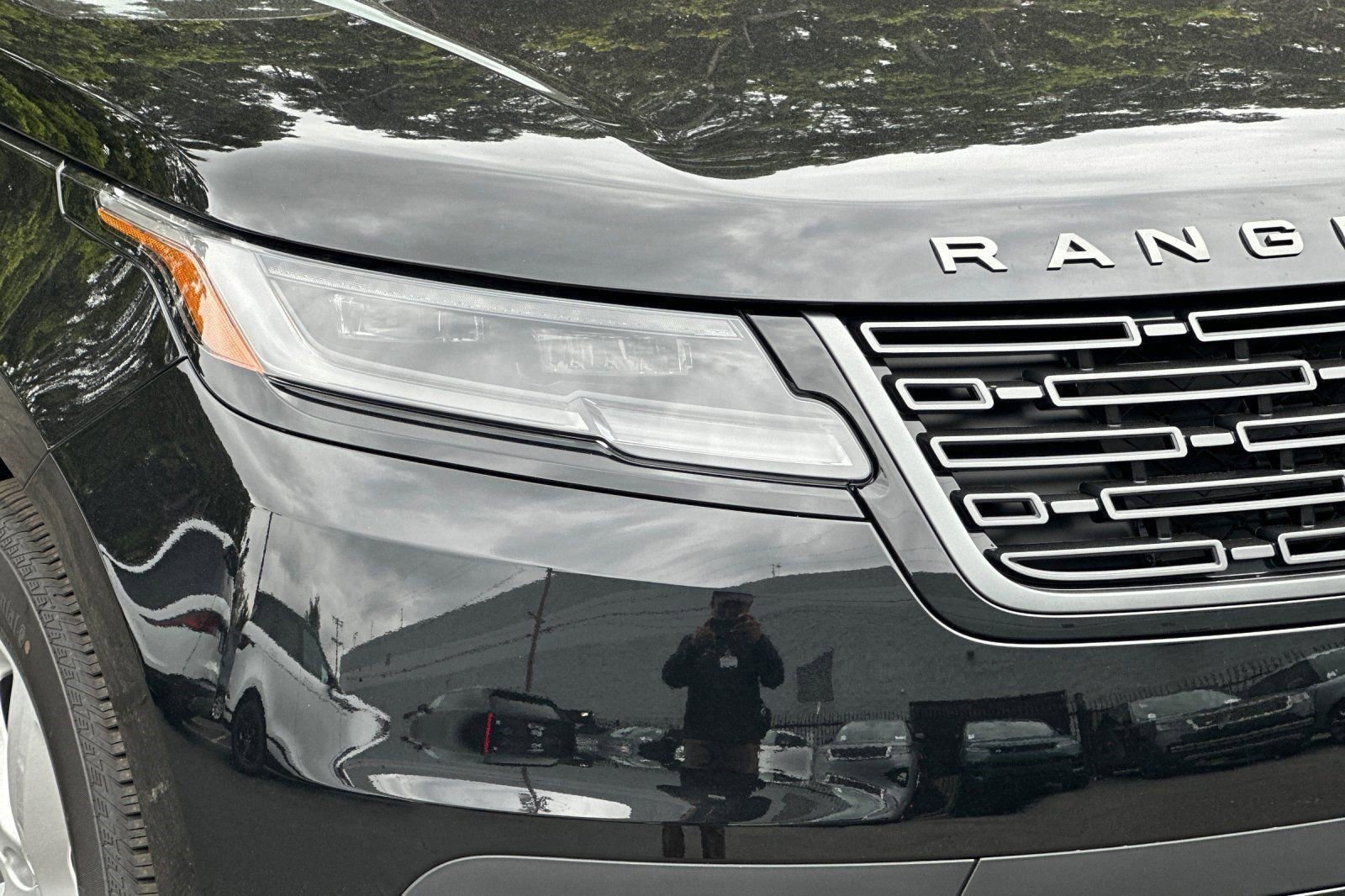 New 2026 Land Rover Range Rover Velar S AWD/4WD image 6