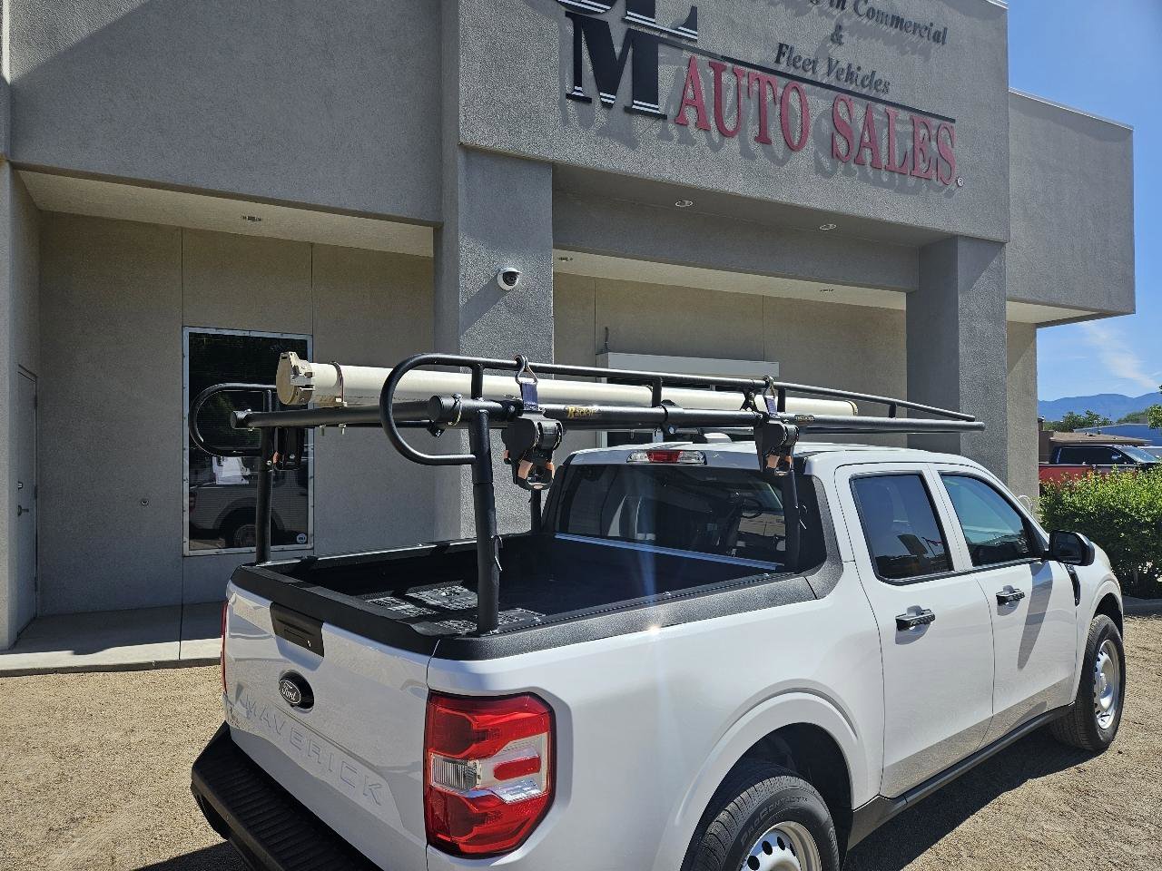 Used 2025 Ford Maverick XL w/ Equipment Group 102A AWD/4WD image 8