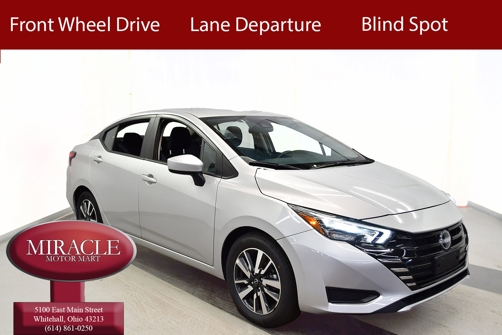 Used 2025 Nissan Versa SV FWD image 1