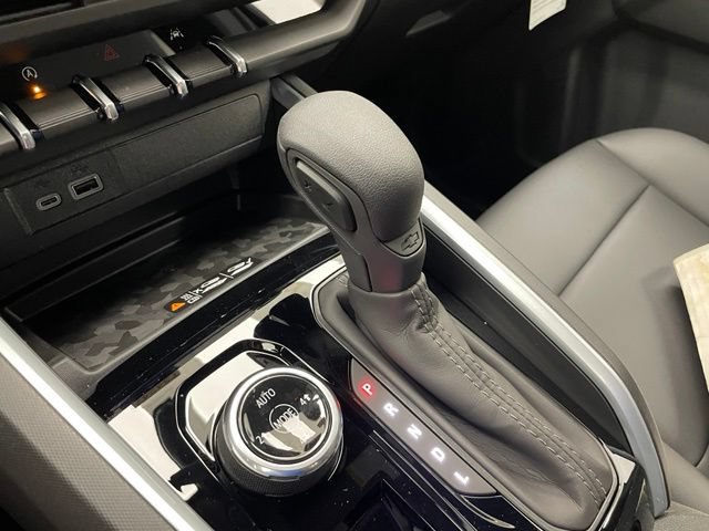 New 2026 Chevrolet Colorado Trail Boss AWD/4WD image 7