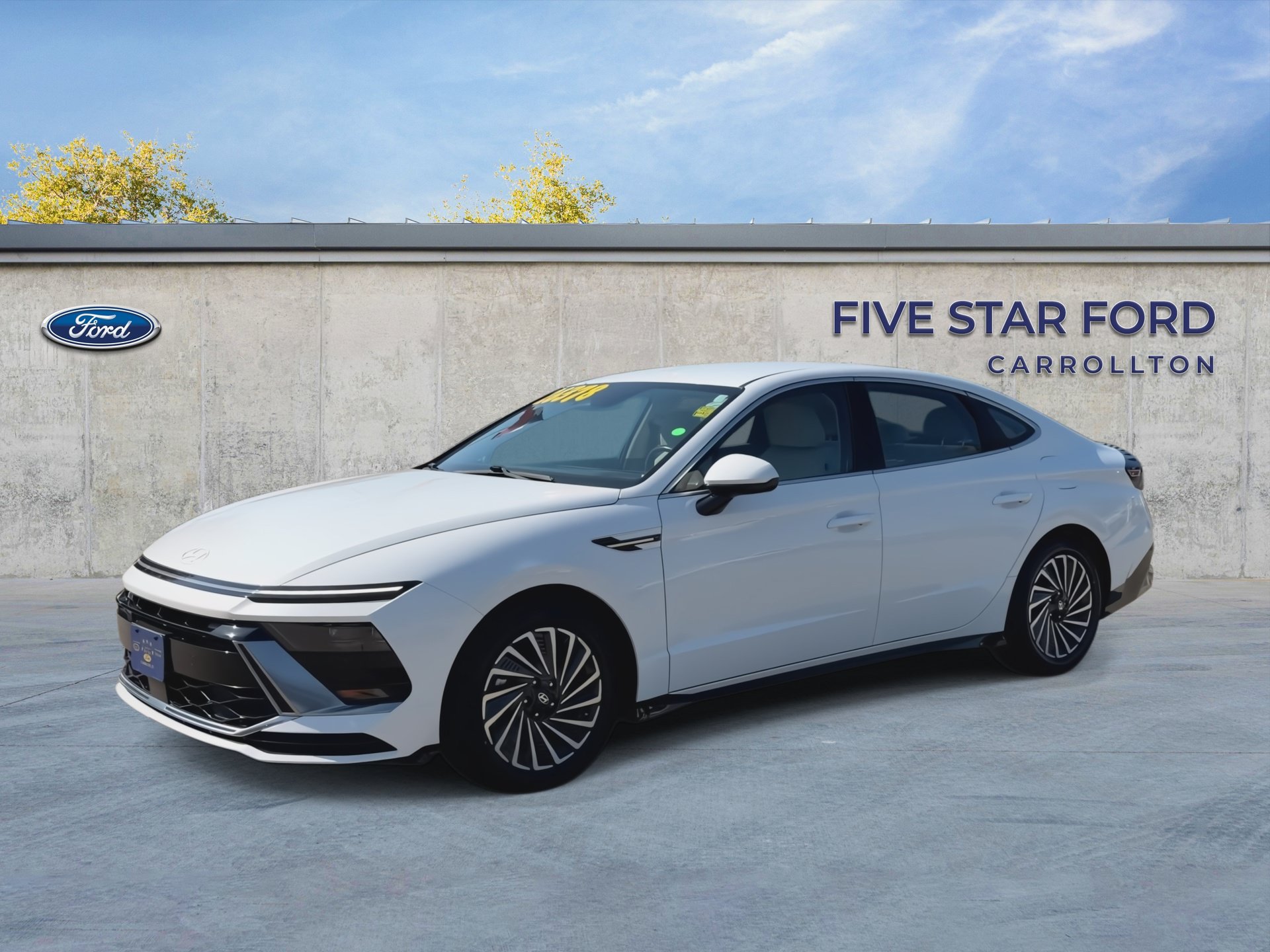 Used 2024 Hyundai Sonata SEL FWD image 4