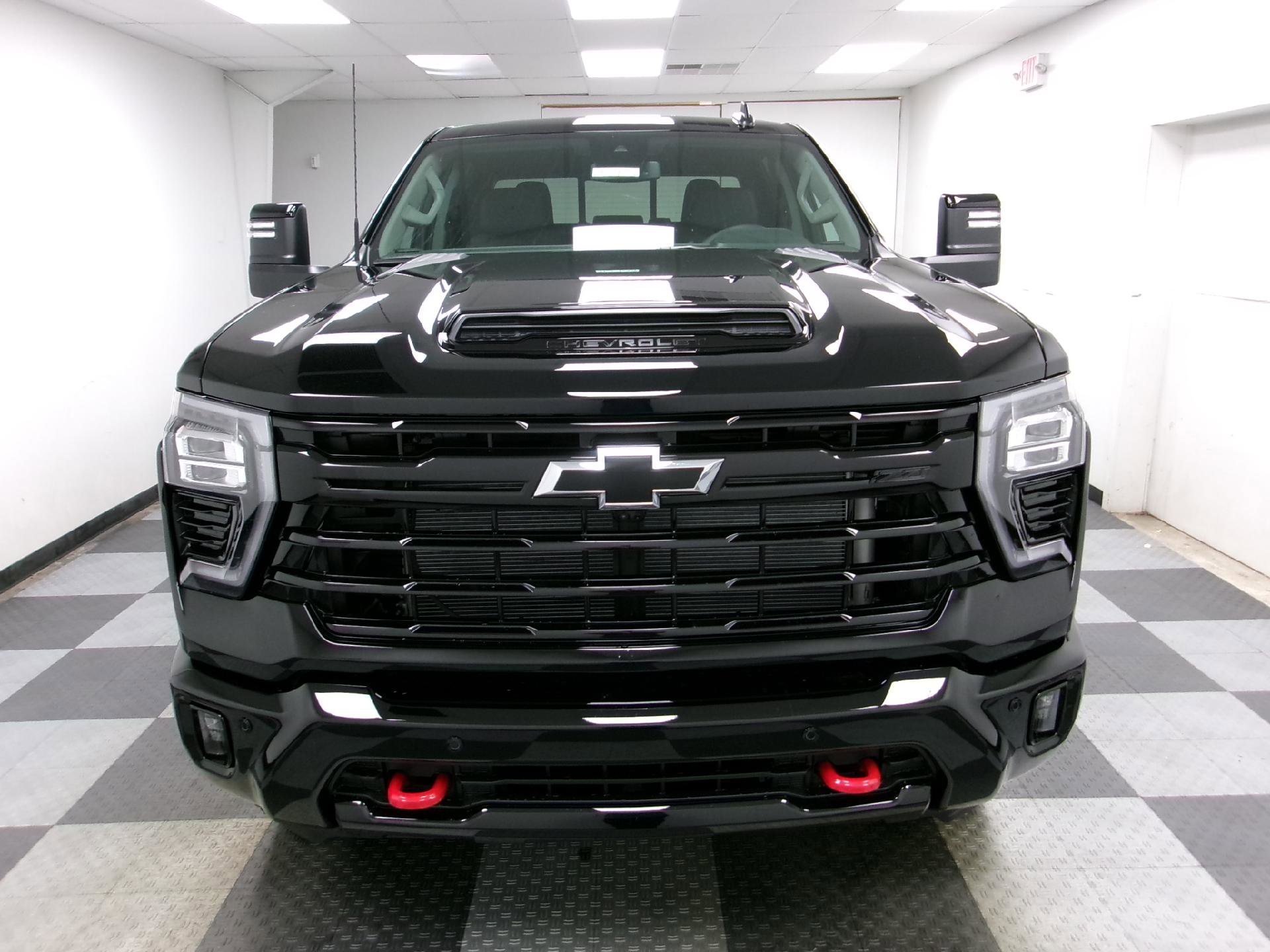 New 2026 Chevrolet Silverado 3500 LT w/ Trail Boss Package image 16